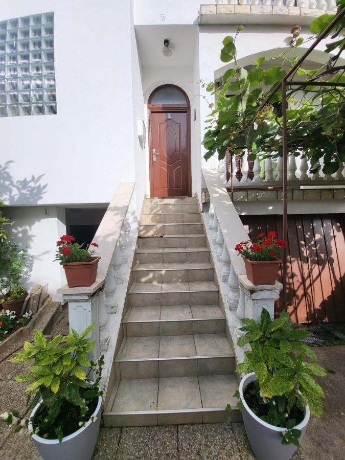 זאדאר Apartman Rosa מראה חיצוני תמונה